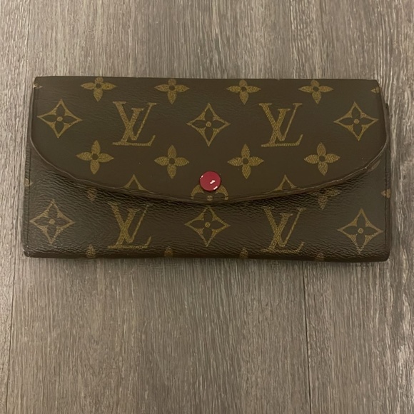 LV Emilie Wallet - Picture 1 of 5